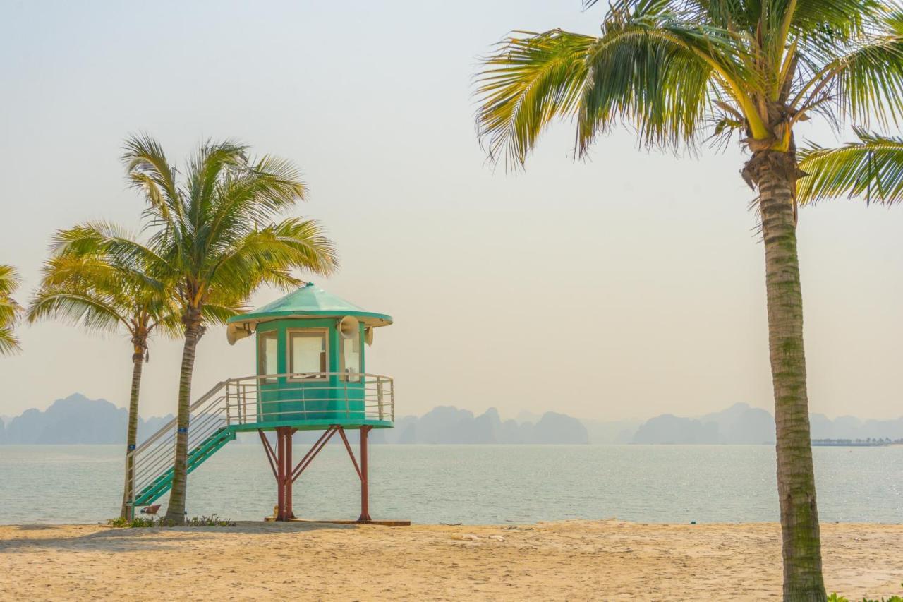 Haradise Suite Villa & Homestay Ha Long Exteriör bild